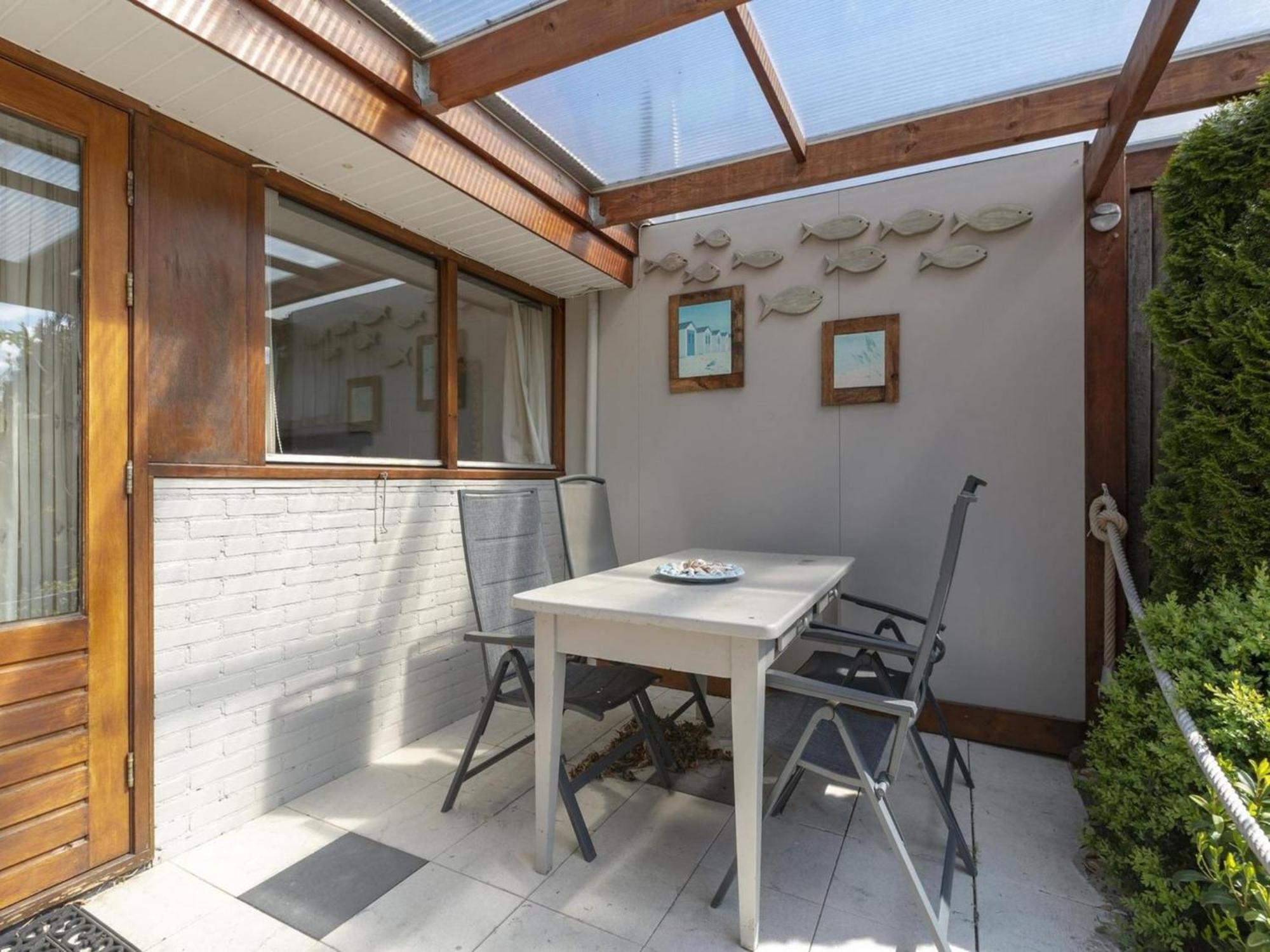 Comfortable Holiday Home By Beach Sint Maartensvlotbrug Esterno foto
